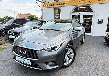 Infiniti Q30 1.5d Automatik NAVI/LED/SHZ/PDC/ALU