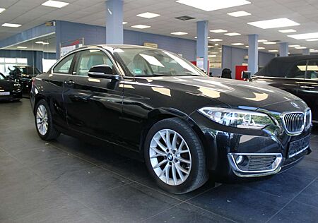 BMW 220i 220 Coupe Aut. Luxury Line