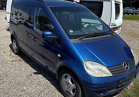 Mercedes-Benz Vaneo 1.9 (414.700)