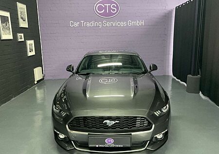 Ford Mustang 2.3 Performance - Paket/Leder/Navi/