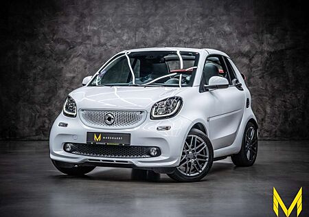 Smart ForTwo cabrio BRABUS Xclusive:WHITE/WHITE/REDTOP