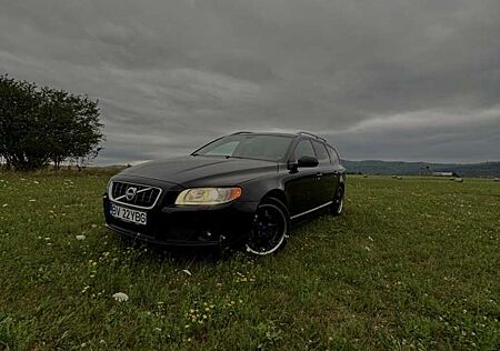 Volvo V70 eDrive Summim
