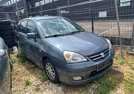 Suzuki Liana Kombi 1.6 Comfort. Klima. El Fensterheber