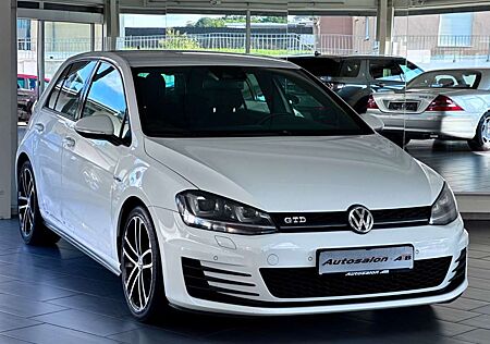 VW Golf Volkswagen 2.0 TDI GTD |BI-XENON NAVI TEMPOMAT