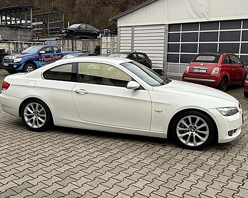 BMW 335