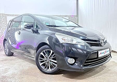 Toyota Verso gebraucht kaufen Toyota Verso 1,8 1.HAND 7-Sitzer TEMPO KLIMAA. PANORAMA