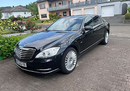 Mercedes-Benz S 250 CDI L DPF BlueEFFICIENCY 7G-TRONIC