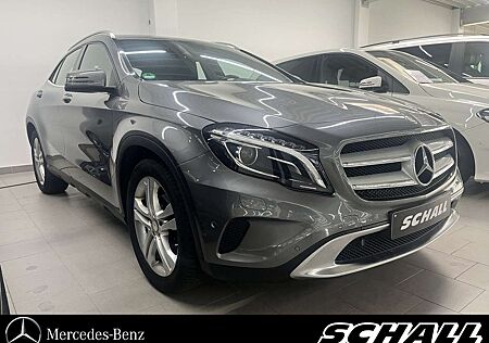 Mercedes-Benz GLA 220 d URBAN+ANHÄNGERKUPPLUNG+BI-XENON+KAMERA