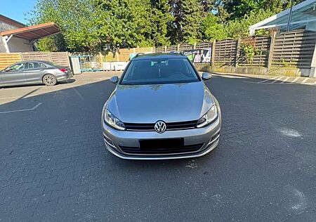 VW Golf Variant Volkswagen 1.2 TSI Comfortline