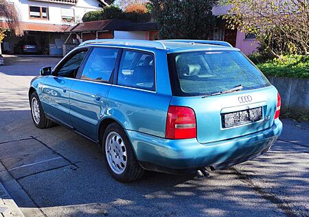 Audi A4 Avant 2.5 TDI