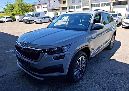 Skoda Kodiaq TOUR 2.0 TDI DSG LED NAV 19" DAB PARKLENK
