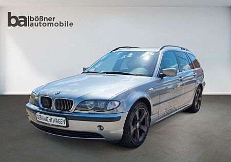 BMW 320 i Touring Xenon/Teilleder-Sportsitze/PDC/SHZ