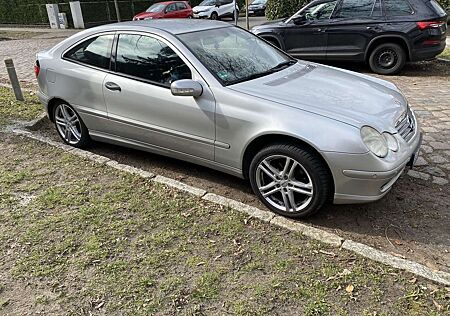 Mercedes-Benz C 180 Kompressor Sportcoupe