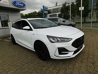 Ford Focus Turnier ST-Line Automatik
