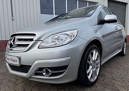 Mercedes-Benz B 200 Automatik 100kW 136PS SportEdition/SHZ/PDC