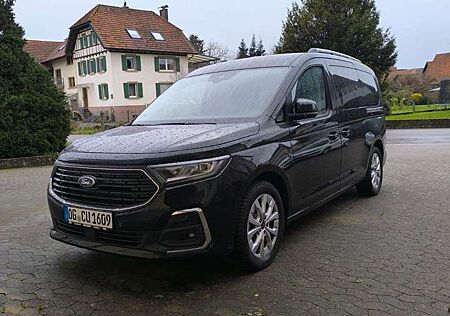 Ford Grand Tourneo Connect Titanium