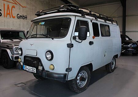 Others Others UAZ/RADIO/SOLAR/BETT/4.SITZE
