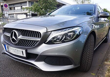 Mercedes-Benz C 200 C-Klasse T-Modell T
