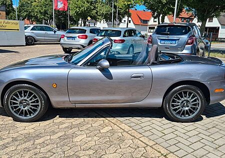 Mazda MX-5 1.6 i Roadster