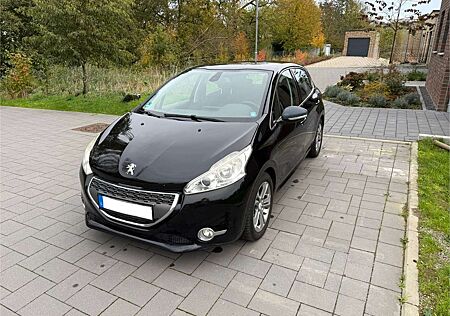 Peugeot 208 e-HDi 115 Stop&Start Allure