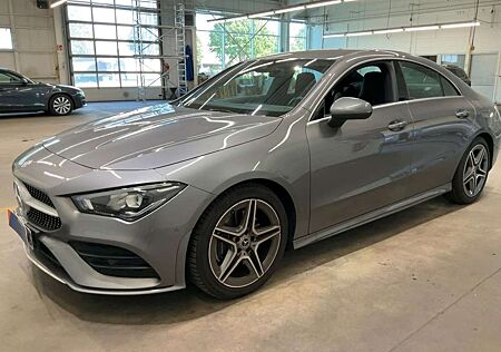 Mercedes-Benz CLA 200 AMG LINE NAVI SITZHZ LED TEMPOMAT CAMERA