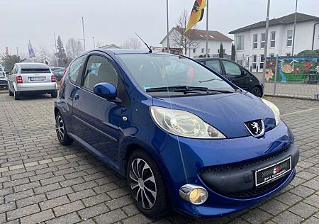 Peugeot 107 5-Türer /Tüv+Service / Klima
