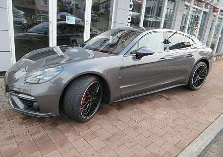 Porsche Panamera Turbo Sport Turismo/PDCC Sport/Nachtsic