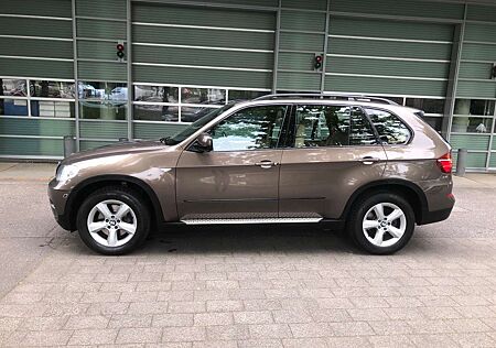 BMW X5 xDrive40d Sport Paket 360*-Kamera Soft-Close