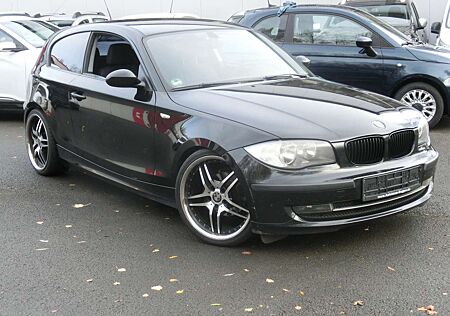 BMW 116 Autom. / Klima, ZV,LMF 19", 3-trg,Fahrwerk,schwarz