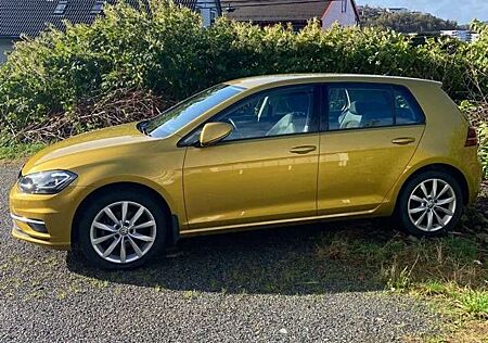 VW Golf Volkswagen 1.5 TSI ACT (BlueMotion Technology) DSG Comfo