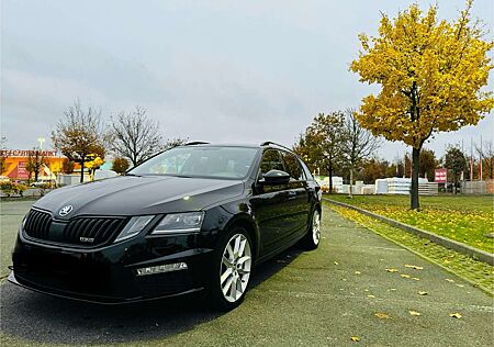 Skoda Octavia Combi 2.0 TDI DSG RS