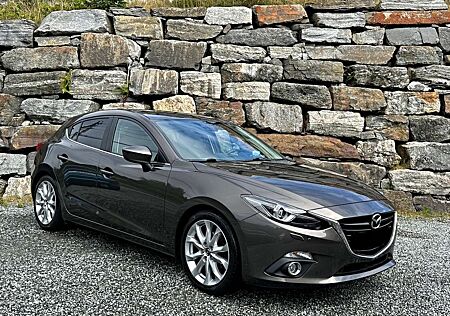 Mazda 3 SKYACTIV-G 120 Automatik Center-Line