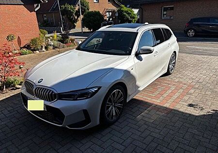 BMW 330d 330 Touring xDrive Aut.