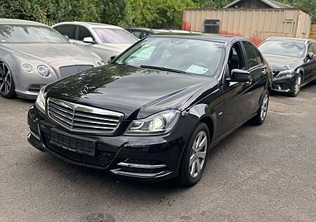 Mercedes-Benz C 220 CDI DPF (BlueEFFICIENCY)