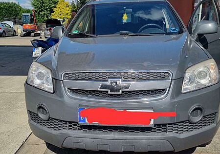 Chevrolet Captiva 2.4 2WD 5 Sitzer Gas LS