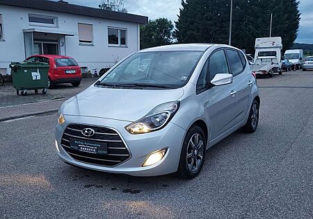 Hyundai ix20 blue YES!