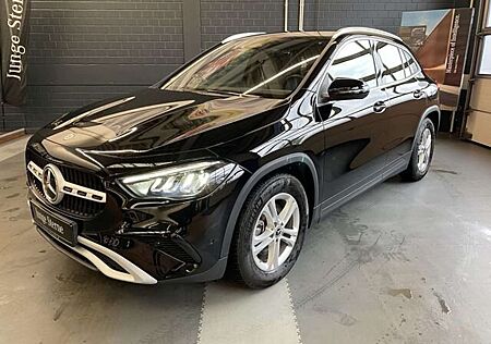 Mercedes-Benz GLA 200 Progressive Adv. LED MBUX Kamera Sitzh.