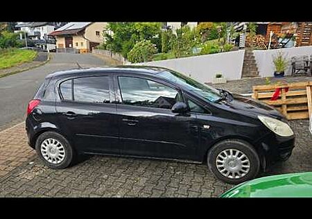 Opel Corsa 1.4 16V Edition
