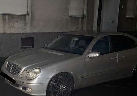 Mercedes-Benz E 270 CDI Elegance