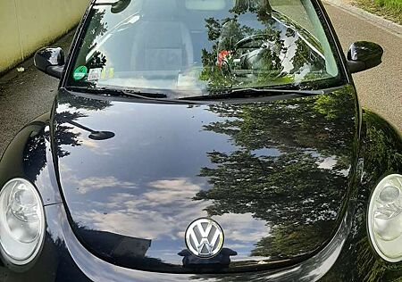 VW New Beetle Volkswagen Cabriolet 1.6