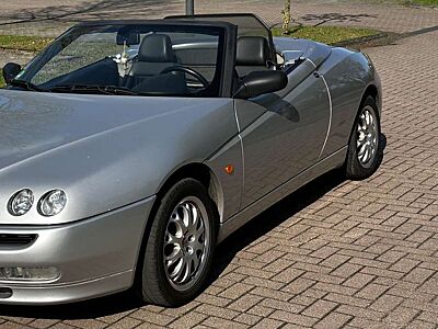 Alfa Romeo Spider 2.0 Twin Spark - Sommerfahrzeug, Klima, Leder, Alu