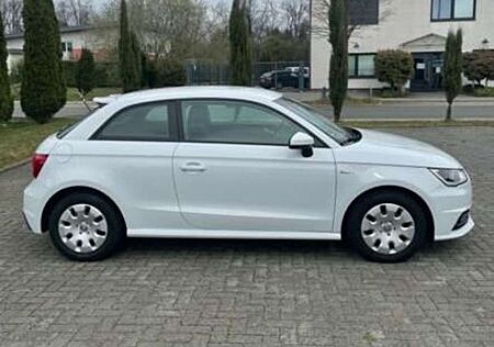 Audi A1 1.0 TFSI ultra sport