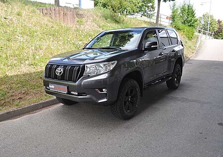 Toyota Land Cruiser Diesel 5-Türer 2.8-l AT Nestle Off