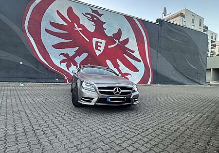 Mercedes-Benz CLS 500 BlueEFFICIENCY 7G-TRONIC Edition 1