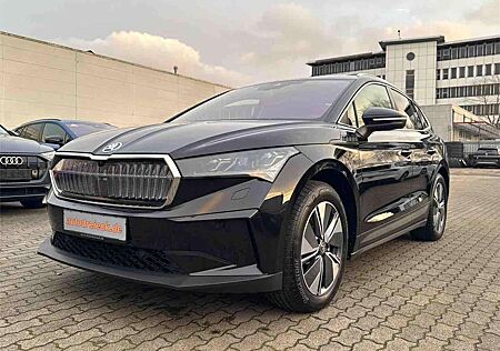 Skoda Enyaq 80 x Suite ACC AHK HuD PANO WP 360 CRYSTAL