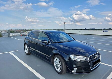 Audi A3 1.5 TFSI cylinder on demand Sportback S tronic