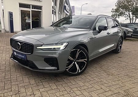 Volvo V60 T6 Plus Dark AWD Plug-in Hybrid