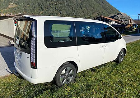 Hyundai Staria 2.2 CRDi Allrad Trend