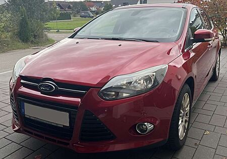 Ford Focus 1.6 EcoBoost Start-Stopp-System Titanium 2011