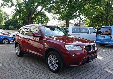 BMW X3 xDrive 20 d,Navi,Bi Xenon, schwenk Ahk,1Hd